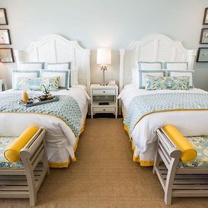 Harbor Deluxe Two Queen Beds
